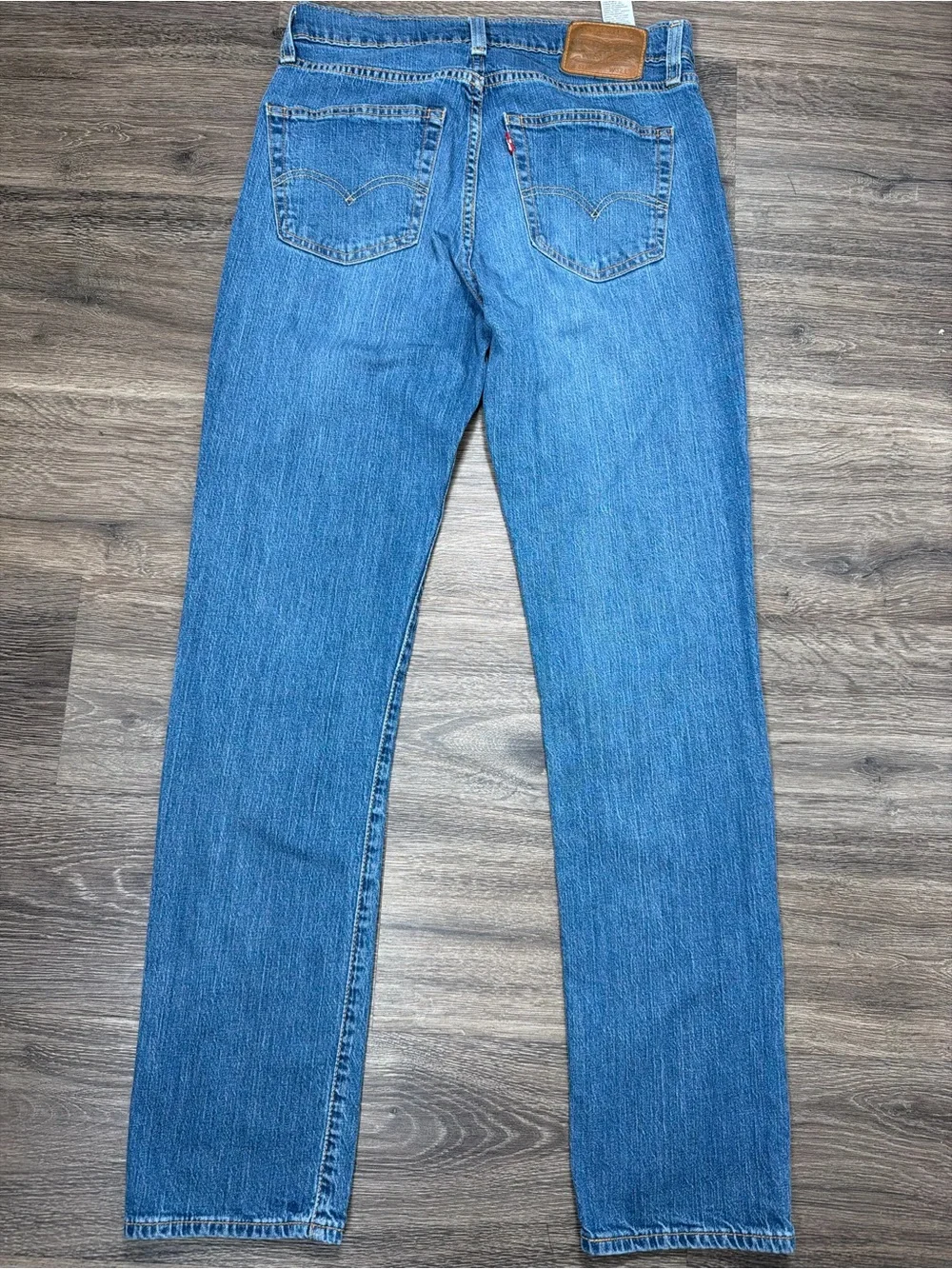 Levis excellent pre